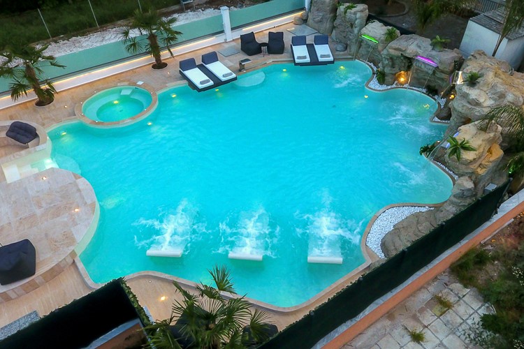 20-Řecko-Asprovalta-Avaton luxury resort-zadní bazén
