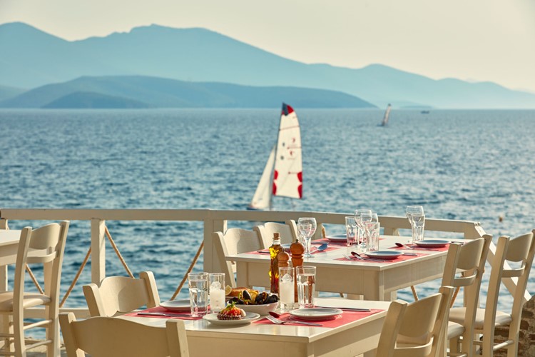 31-Řecko-Thesalie-Chorto Pelion-Leda Village Resort-restaurace