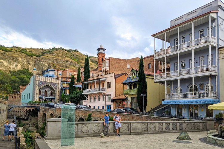 Gruzie-poznávací zájezd-Tbilisi-sirné lázně
