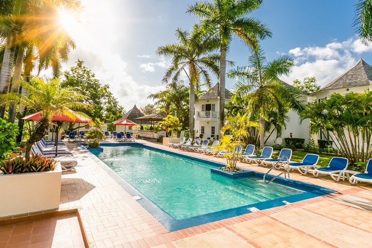 7-Jamajka-poznávací-zájezd-Hotel Royal Decameron Club Caribbean