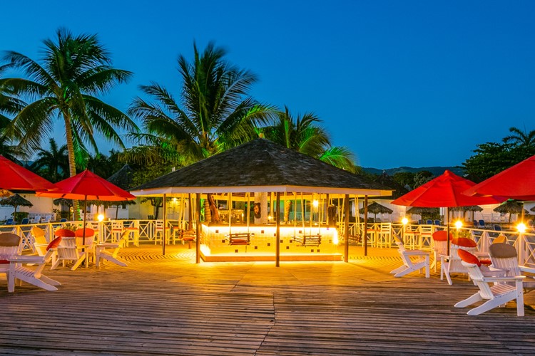 18-Jamajka-Hotel-Royal Decameron Club Carribean