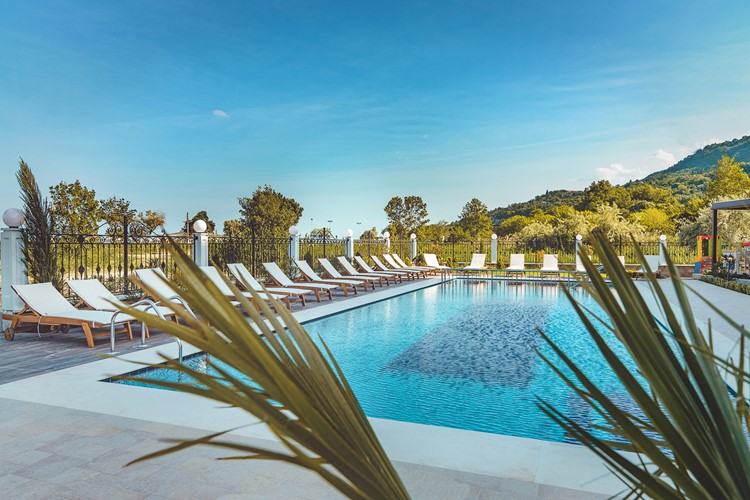 Bulhrasko-Kranevo-Hotel Sunny Castle-Venkovní bazén