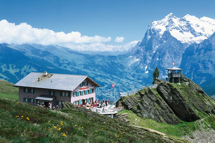Švýcarsko-poznávací zájezd-Švýcarské velehory vlakem-Kleine-Scheidegg-Grindelwaldblick-Hotel