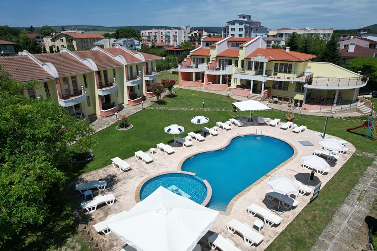 Bulharsko-letovisko Kranevo-Villa Valentina-celkový pohled
