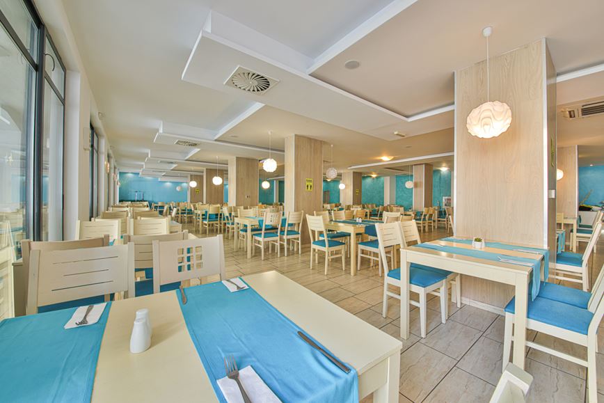 Bulharsko-letovisko Zlaté Písky-hotel-Arena Mar-restaurace