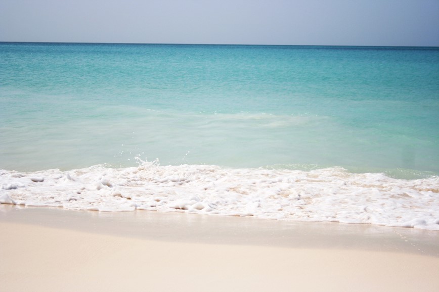Experitour-Aruba-beach-Fotka od bertvthul z Pixabay 