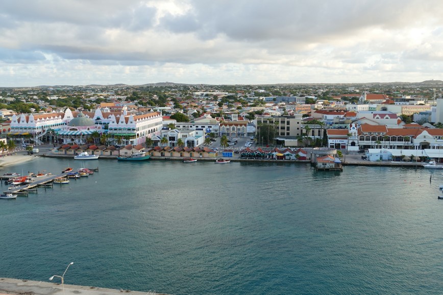 Experitour-Aruba-Oranjestad-Fotka od falco z Pixabay