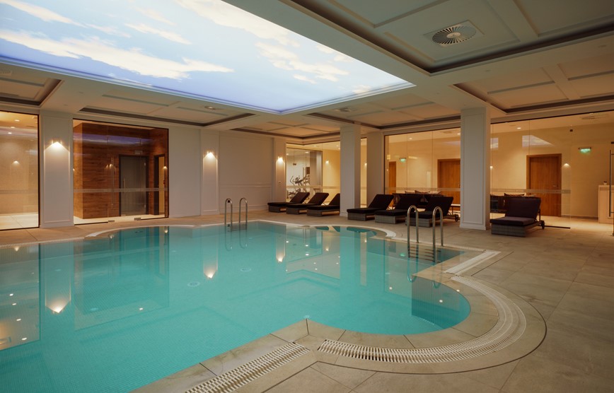 Bulharsko-Svatý Konstantin a Helena-hotel-Astor Garden-vnitřní bazén