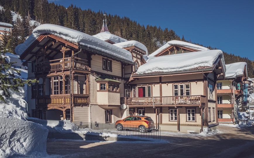 Švýcarsko-Davos-Hotel Kleines Palace-hlavni fotka