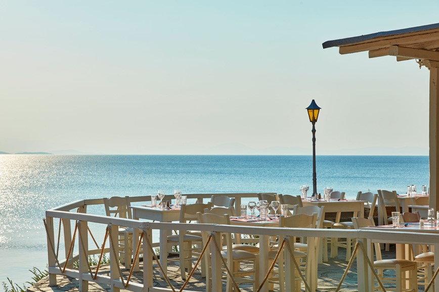 30-Řecko-Thesalie-Chorto Pelion-Leda Village Resort-restaurace