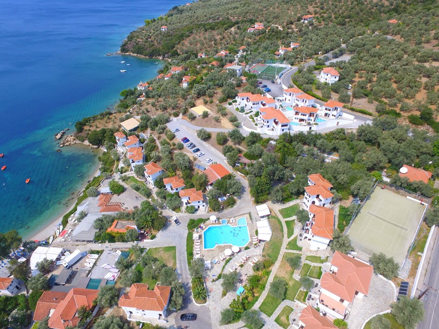 5-Řecko-Thesalie-Chorto Pelion-Leda Village Resort-celkový pohled