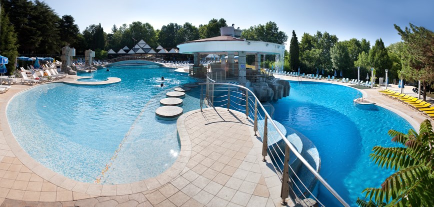 Bulharsko-Albena-Hotel Magnolia Plus-bazén