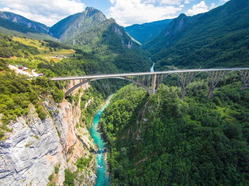 Poznávací zájezd Černá Hora-most přes řeku Tara