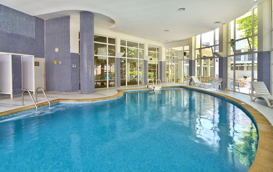 Bulharsko-Albena-Hotel Primasol Ralitsa Aquaclub-vnitřní bazén