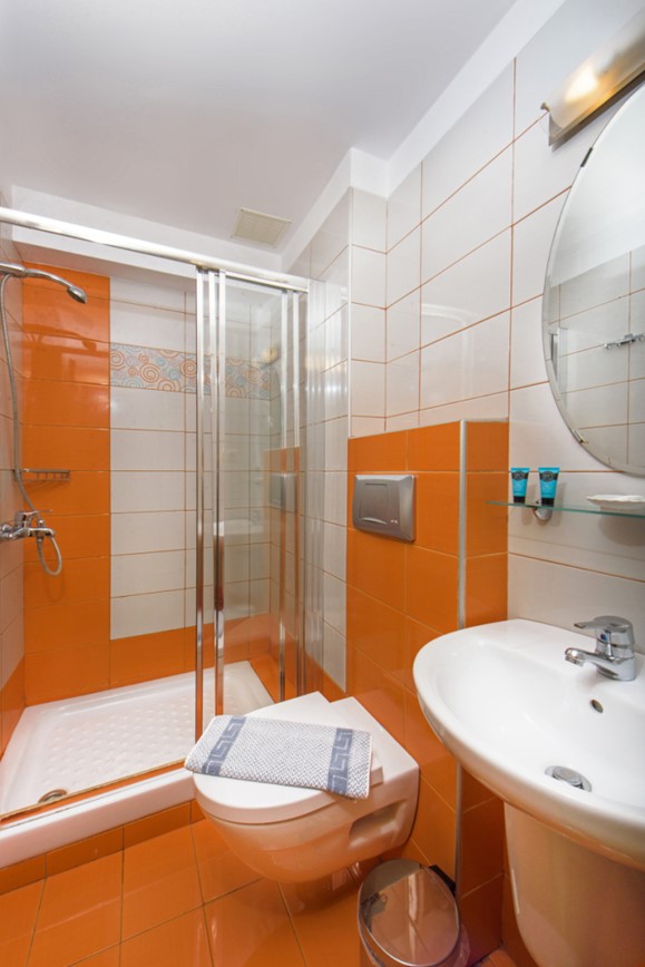 Řecko-Ouranopolis-hotel Princess-koupelna a WC