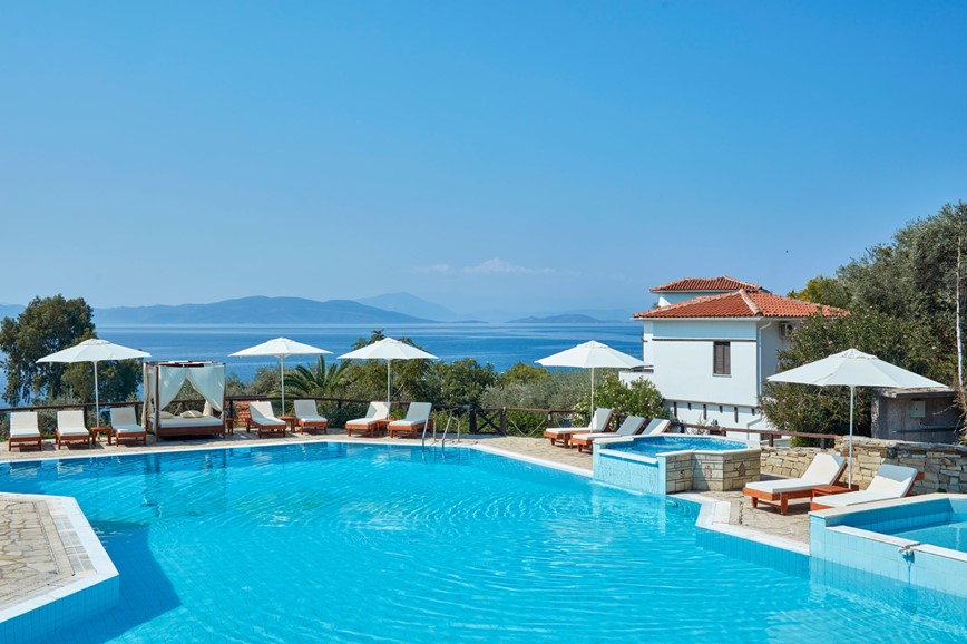 8-Řecko-Thesalie-Chorto Pelion-Leda Village Resort-bazén