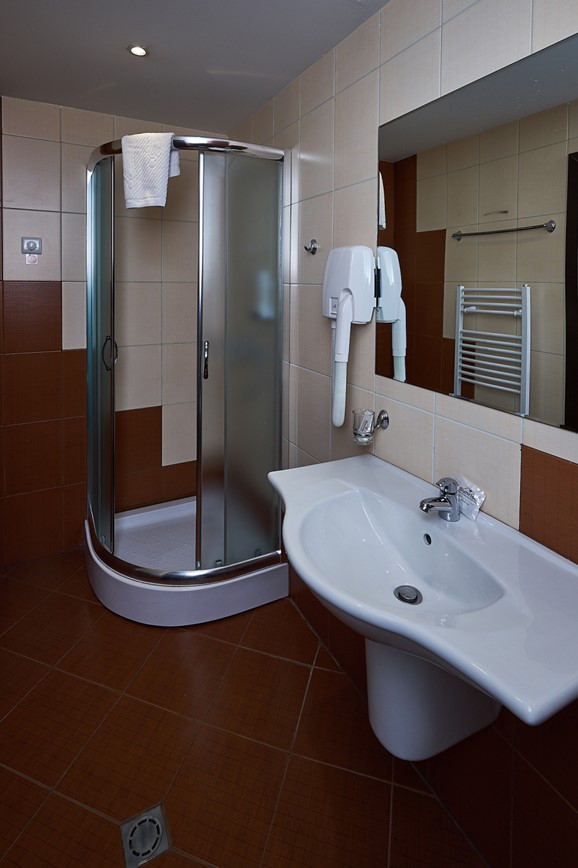Bulharsko-Bansko-hotel Sunrise-koupelna s WC