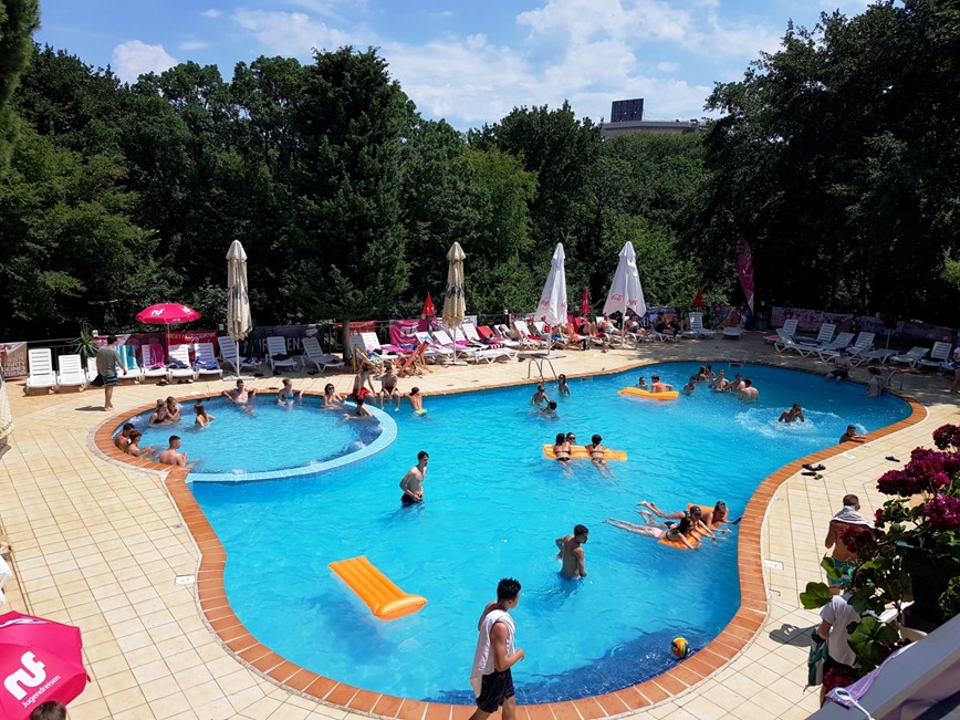 Bulharsko-Zlaté Písky-Tintyava Park Hotel-bazén