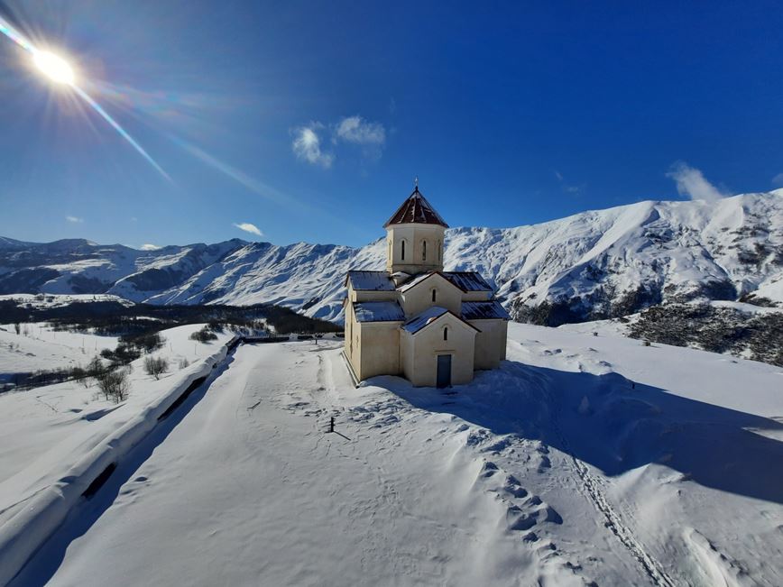 25-Gruzie-lyžařský zájezd-Gudauri kostel