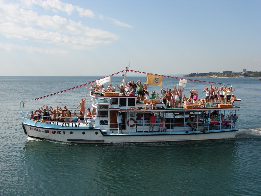 Bulharsko-výlety-loď-rybaření